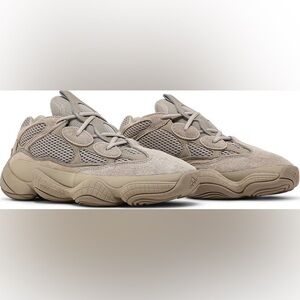 2021
Yeezy 500 'Taupe Light'
